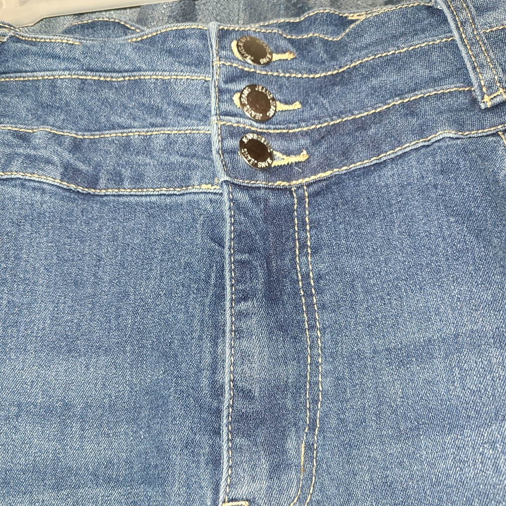 Shein 1X Blue Stretch Distressed Jeans - Picture 6 of 11